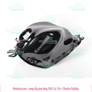 binh-xang-ninja-650-den-chinh-hang