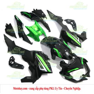 dan-ao-nhua-xanh-den-z650-2020-2022